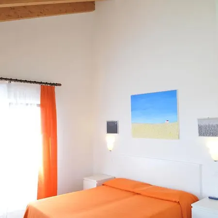 Helga Hotel
